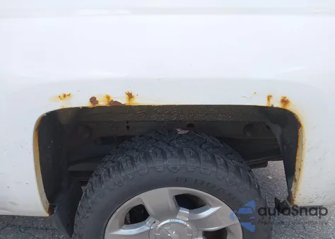 2015 Chevrolet Silverado 1500 1Lt из США, поврежденный, VIN 1GCVKREC9FZ326472